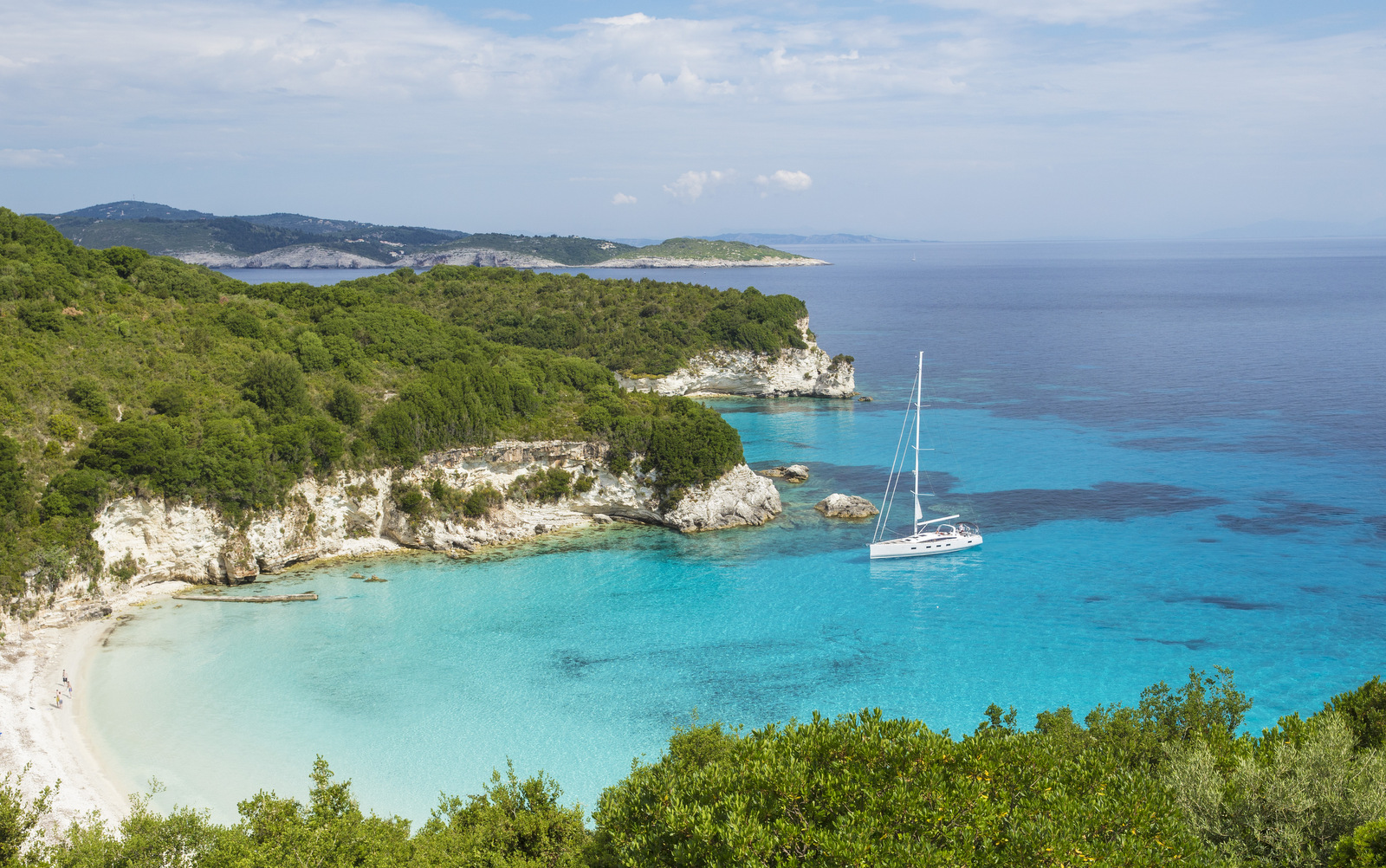 luxury sailing yacht Argentous Yacht moored in Emerald Bay, Paxos