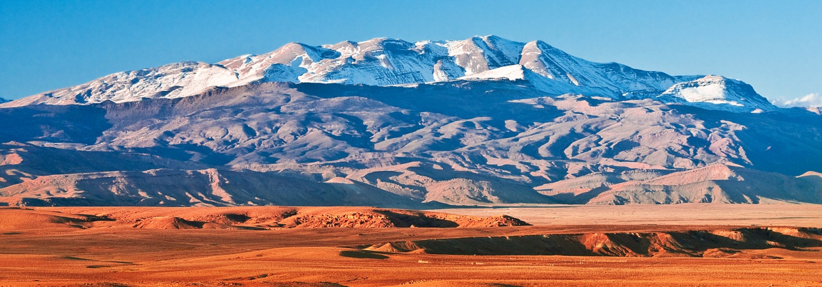 shutter-mountain-landscape-in-the-north-of-africa