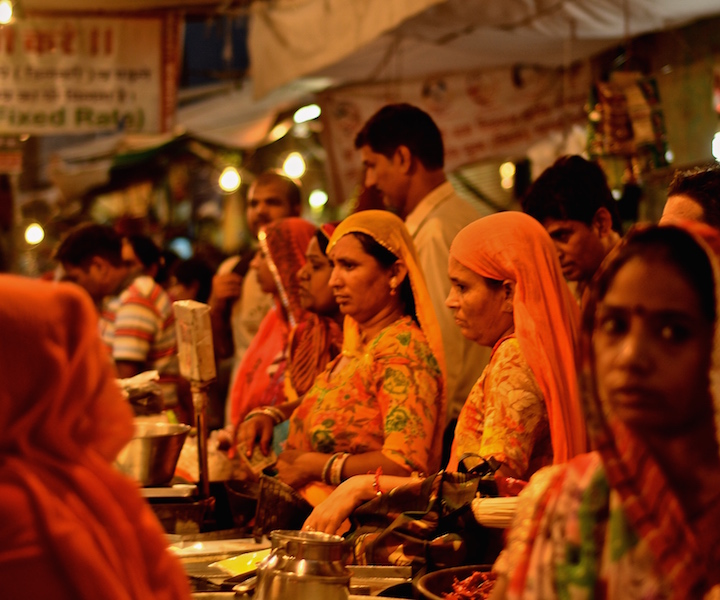 Women buying spices at the evening market, Jodhpur