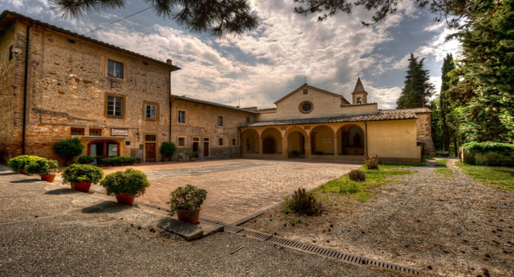 The reception of Castellare di Tonda in an old farmhouse