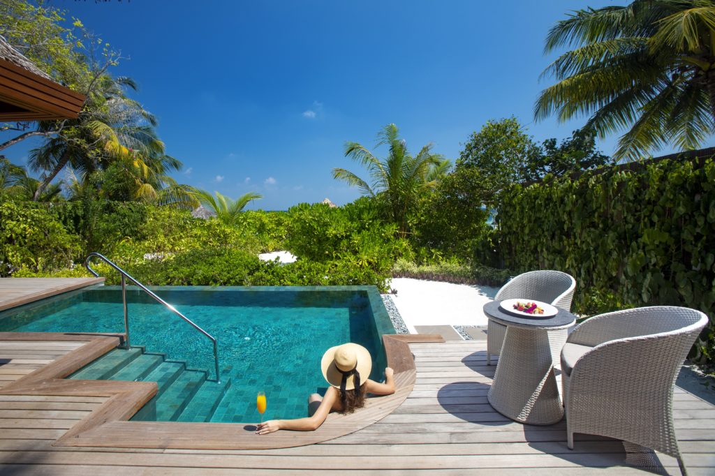 Baros Maldives_Baros Suite_Hot and cold Jacuzzi Fleewinter