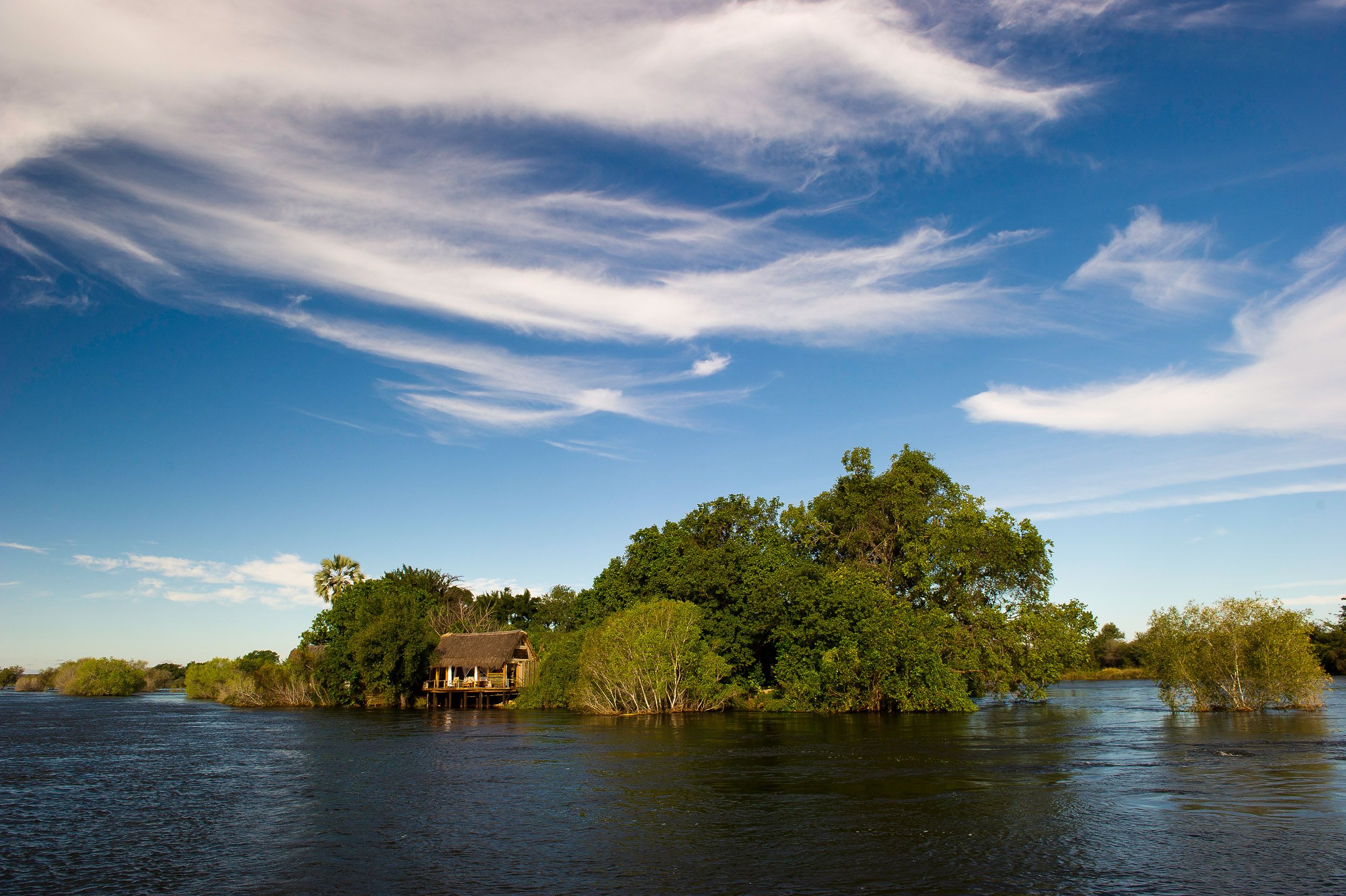 Zambia safari, Sindabezi Island